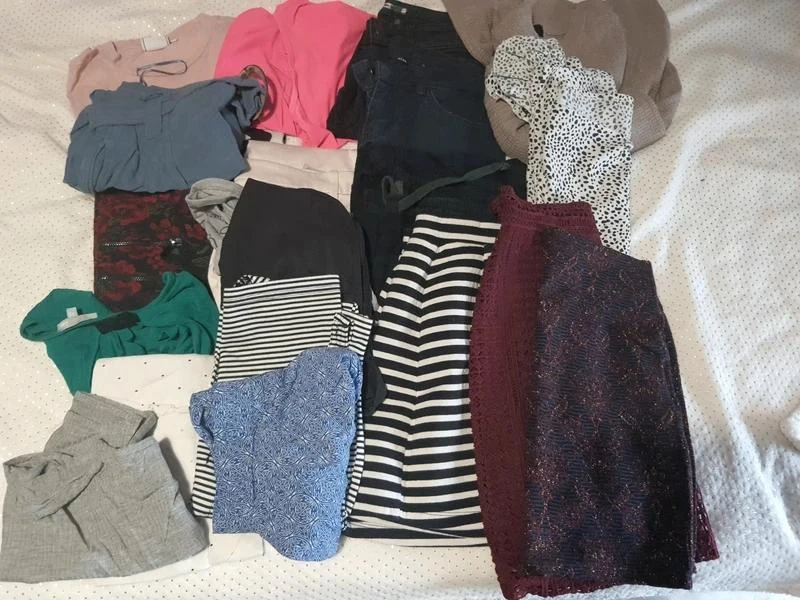 Lot de vêtements femme variés 34 - XS